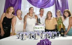 Foto de la galería: Fin de año para festejar: Iris y Marcelo Bittencurt dieron el si en Posadas