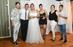 Foto de la galería: Fin de año para festejar: Iris y Marcelo Bittencurt dieron el si en Posadas