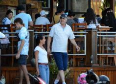 Foto de la galería: Con el pase a la final el sentimiento albiceleste desbordó los festejos de la hinchada posadeña