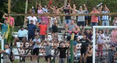 Foto de la galería: Regional Amateur: La Franja cayó en Villa Cabello pero clasificó a semifinales