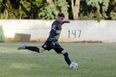 Foto de la galería: Regional Amateur: La Franja cayó en Villa Cabello pero clasificó a semifinales