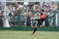 Foto de la galería: Regional Amateur: La Franja cayó en Villa Cabello pero clasificó a semifinales