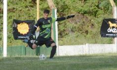 Foto de la galería: Regional Amateur: La Franja cayó en Villa Cabello pero clasificó a semifinales