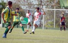 Foto de la galería: Regional Amateur: La Franja cayó en Villa Cabello pero clasificó a semifinales