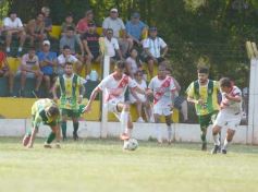 Foto de la galería: Regional Amateur: La Franja cayó en Villa Cabello pero clasificó a semifinales