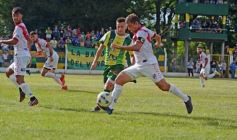 Foto de la galería: Regional Amateur: La Franja cayó en Villa Cabello pero clasificó a semifinales