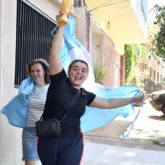 Foto de la galería: Al grito de Campeón: la fiesta popular se adueñó de Posadas en la consagración de la Albiceleste