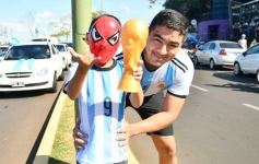 Foto de la galería: Al grito de Campeón: la fiesta popular se adueñó de Posadas en la consagración de la Albiceleste