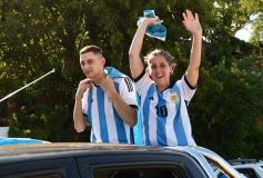 Foto de la galería: Al grito de Campeón: la fiesta popular se adueñó de Posadas en la consagración de la Albiceleste