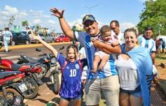 Foto de la galería: Al grito de Campeón: la fiesta popular se adueñó de Posadas en la consagración de la Albiceleste