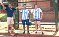 Foto de la galería: Al grito de Campeón: la fiesta popular se adueñó de Posadas en la consagración de la Albiceleste