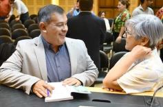 Foto de la galería: Construcción Política y Gestión Farmacéutica: el periodista Manuel Sotelo presentó su primer libro en la Legislatura