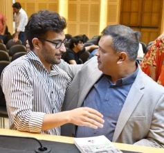 Foto de la galería: Construcción Política y Gestión Farmacéutica: el periodista Manuel Sotelo presentó su primer libro en la Legislatura