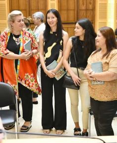 Foto de la galería: Construcción Política y Gestión Farmacéutica: el periodista Manuel Sotelo presentó su primer libro en la Legislatura