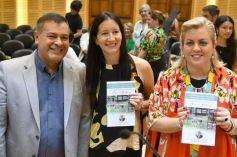 Foto de la galería: Construcción Política y Gestión Farmacéutica: el periodista Manuel Sotelo presentó su primer libro en la Legislatura