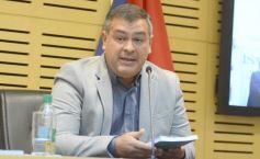 Foto de la galería: Construcción Política y Gestión Farmacéutica: el periodista Manuel Sotelo presentó su primer libro en la Legislatura