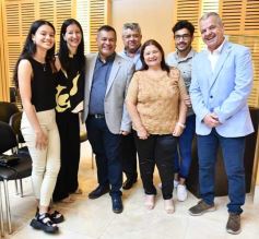 Foto de la galería: Construcción Política y Gestión Farmacéutica: el periodista Manuel Sotelo presentó su primer libro en la Legislatura