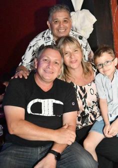 Foto de la galería: Horacio Melgarejo adelantó la fiesta y celebró sus 60 años