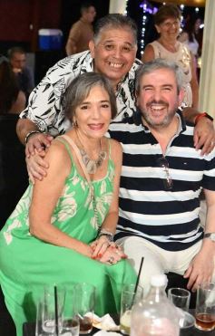 Foto de la galería: Horacio Melgarejo adelantó la fiesta y celebró sus 60 años