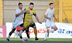 Sixto Fotografías. Deportes. Torneo Federal A - Federal A: Crucero cayó en casa pero sigue cerca de la punta en su zona