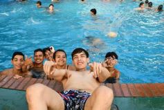 Foto de la galería: Temporada de piletas: para muchos el primer día del año se disfrutó a pleno en el Club del IPLyC