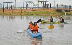Foto de la galería: Junto al verano posadeño, la bienvenida al 2023 siguió y copó la playa de Costa Sur
