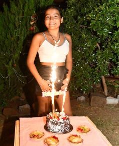 Foto de la galería: Último día del año a puro festejo: los 12 años de Uma Olivera