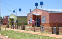Foto de la galería: Con llave en mano: casi 600 nuevas familias recibieron su casa propia en Itaembé Guazú