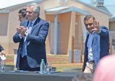 Foto de la galería: Con llave en mano: casi 600 nuevas familias recibieron su casa propia en Itaembé Guazú