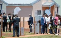 Foto de la galería: Con llave en mano: casi 600 nuevas familias recibieron su casa propia en Itaembé Guazú