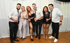 Foto de la galería: Con la noche vestida de fiesta: llegaron los 15 años de More Portillo