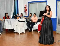 Foto de la galería: Con la noche vestida de fiesta: llegaron los 15 años de More Portillo