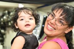 Foto de la galería: Con la noche vestida de fiesta: llegaron los 15 años de More Portillo