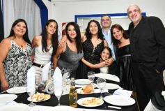 Foto de la galería: Con la noche vestida de fiesta: llegaron los 15 años de More Portillo