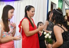 Foto de la galería: Con la noche vestida de fiesta: llegaron los 15 años de More Portillo