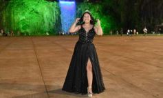 Foto de la galería: Con la noche vestida de fiesta: llegaron los 15 años de More Portillo