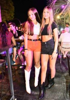 Foto de la galería: Noche de viernes en Antares: salida y disfrute en la previa del fin de semana posadeño