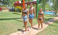 Foto de la galería: Escapada de domingo: con el verano prendido la recreación familiar copó el Club de Río