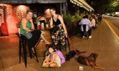 Foto de la galería: Noche de sábado en Glück: disfrute compartido en el fin de semana posadeño