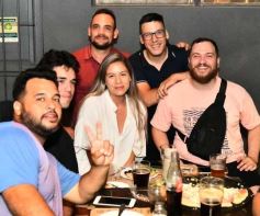 Foto de la galería: Noche de sábado en Glück: disfrute compartido en el fin de semana posadeño