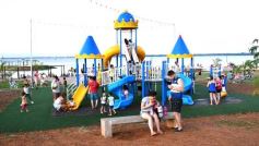 Foto de la galería: Domingo en Costa Sur: agua de rio a pleno y mucha recreación para posadeños y visitantes