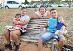 Foto de la galería: Domingo en Costa Sur: agua de rio a pleno y mucha recreación para posadeños y visitantes