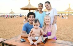 Foto de la galería: Domingo en Costa Sur: agua de rio a pleno y mucha recreación para posadeños y visitantes