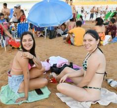 Foto de la galería: Domingo en Costa Sur: agua de rio a pleno y mucha recreación para posadeños y visitantes