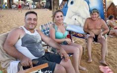 Foto de la galería: Domingo en Costa Sur: agua de rio a pleno y mucha recreación para posadeños y visitantes