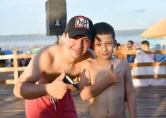 Foto de la galería: Domingo en Costa Sur: agua de rio a pleno y mucha recreación para posadeños y visitantes