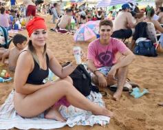 Foto de la galería: Domingo en Costa Sur: agua de rio a pleno y mucha recreación para posadeños y visitantes