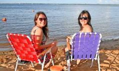 Foto de la galería: Domingo en Costa Sur: agua de rio a pleno y mucha recreación para posadeños y visitantes