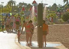 Foto de la galería: Domingo en Costa Sur: agua de rio a pleno y mucha recreación para posadeños y visitantes