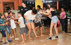 Foto de la galería: 1er añito de Nazly Arely: cumple feliz con toda la familia y muchos juegos